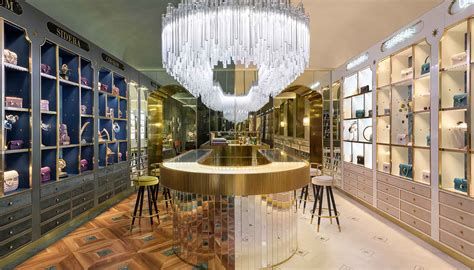 BVLGARI Rome New Curiosity Shop